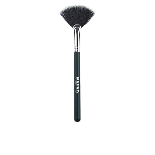Beter Brocha Maquillaje Fan Makeup Brush In Synthetic Fiber Flawless Application