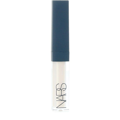 Nars Radiant Concealer Covers Brightens Enhances