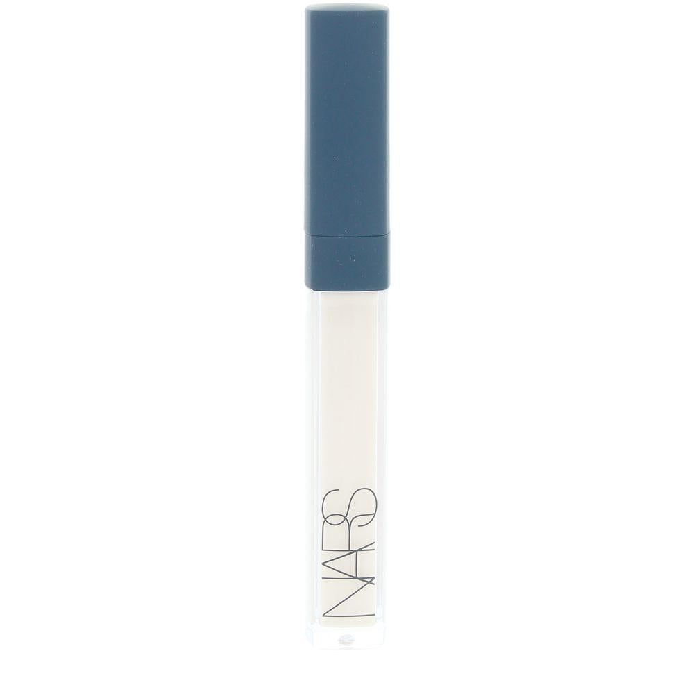 Nars Radiant Concealer Covers Brightens Enhances